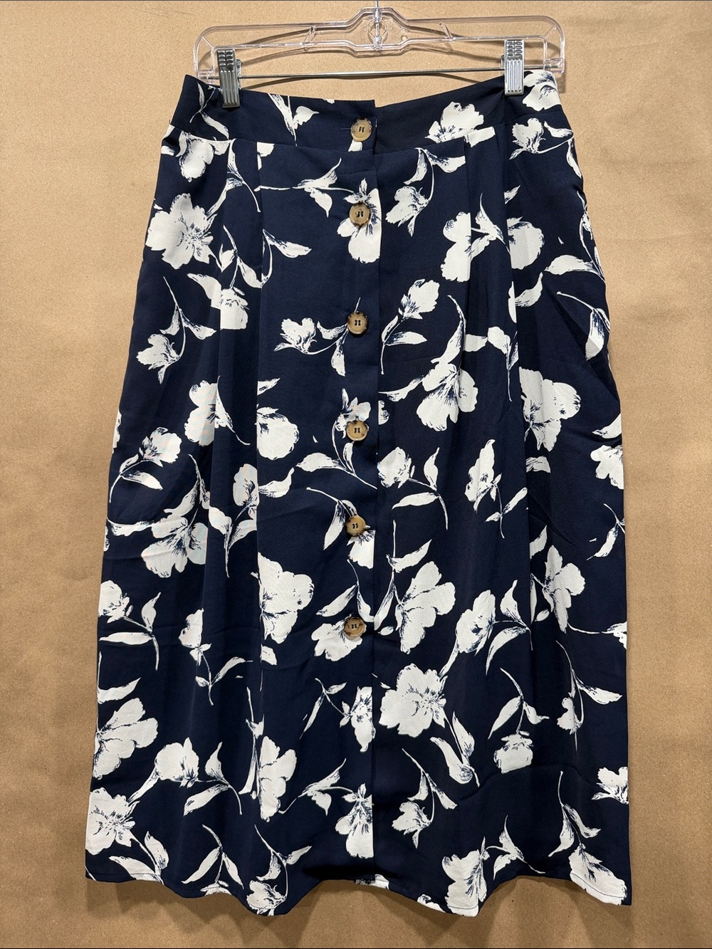 Women's Navy Blue Floral Button-Front Skirt